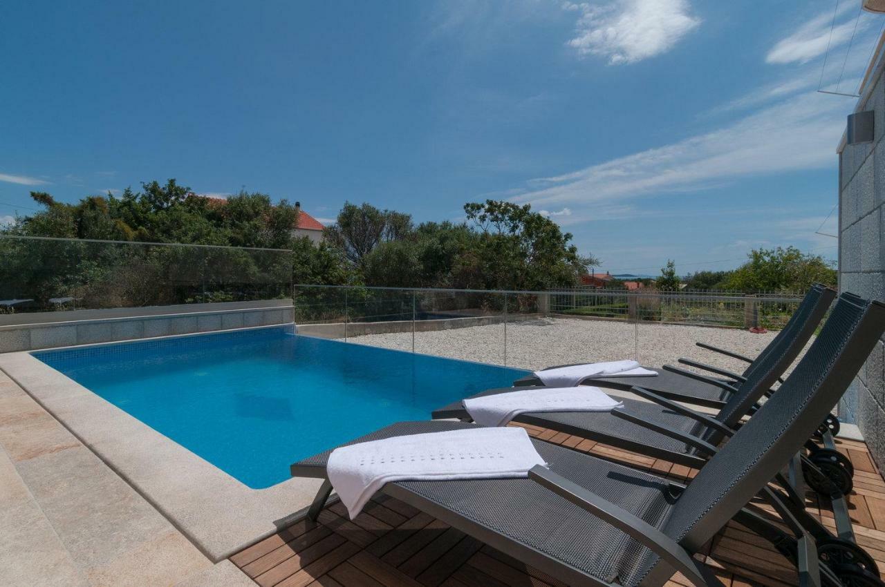 Beautiful Apartment With Private Pool Trogir Luaran gambar